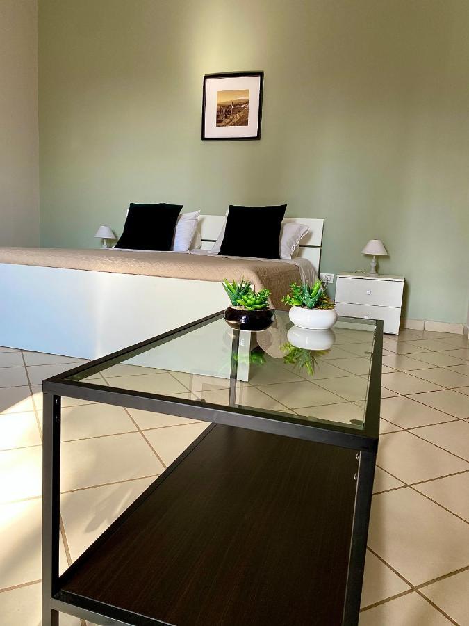 Villa Valentino Giardini Naxos Bagian luar foto