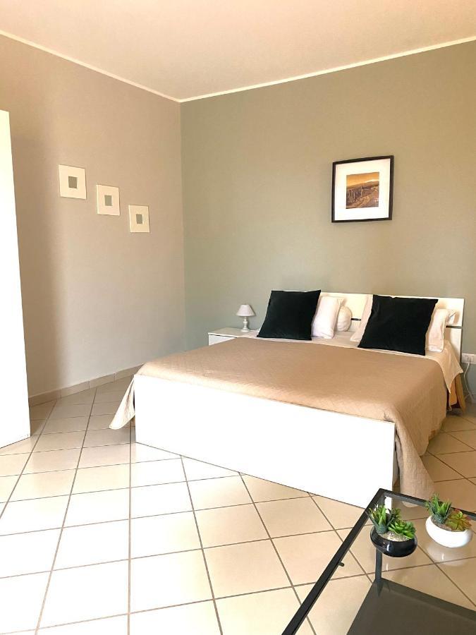 Villa Valentino Giardini Naxos Bagian luar foto