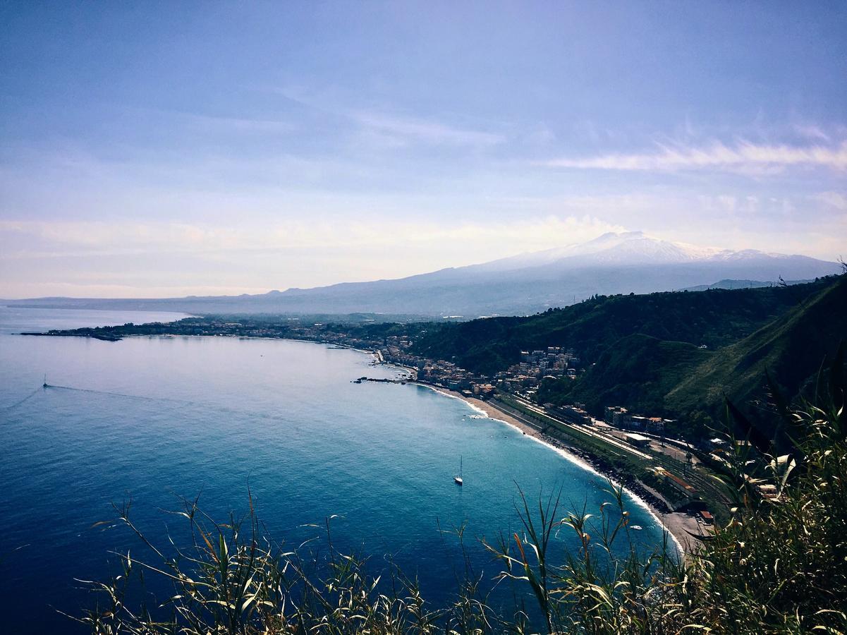 Villa Valentino Giardini Naxos Bagian luar foto