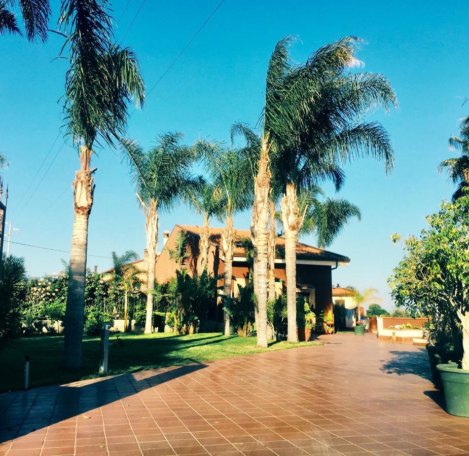 Villa Valentino Giardini Naxos Bagian luar foto