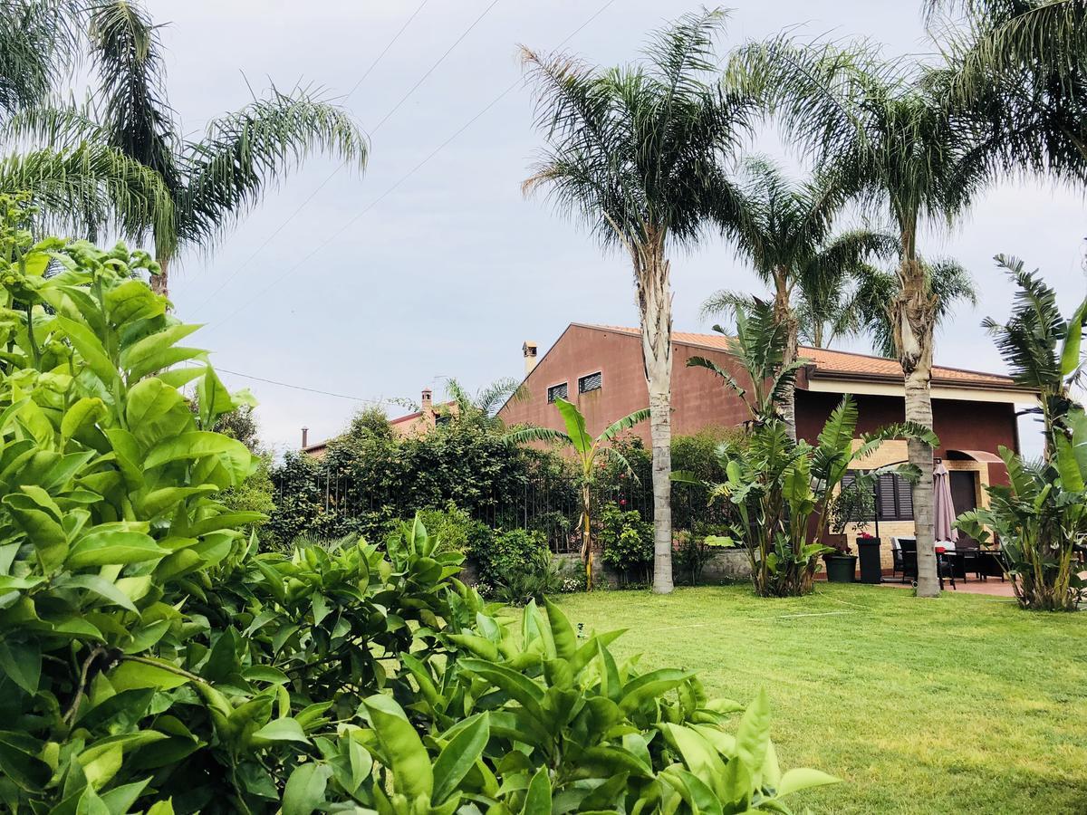 Villa Valentino Giardini Naxos Bagian luar foto