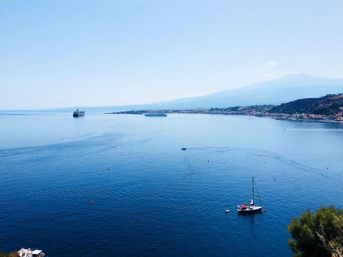 Villa Valentino Giardini Naxos Bagian luar foto